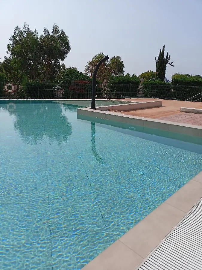 Il Borgo Della Rovere San Bartolomeo Al Mare 4*,  Italien